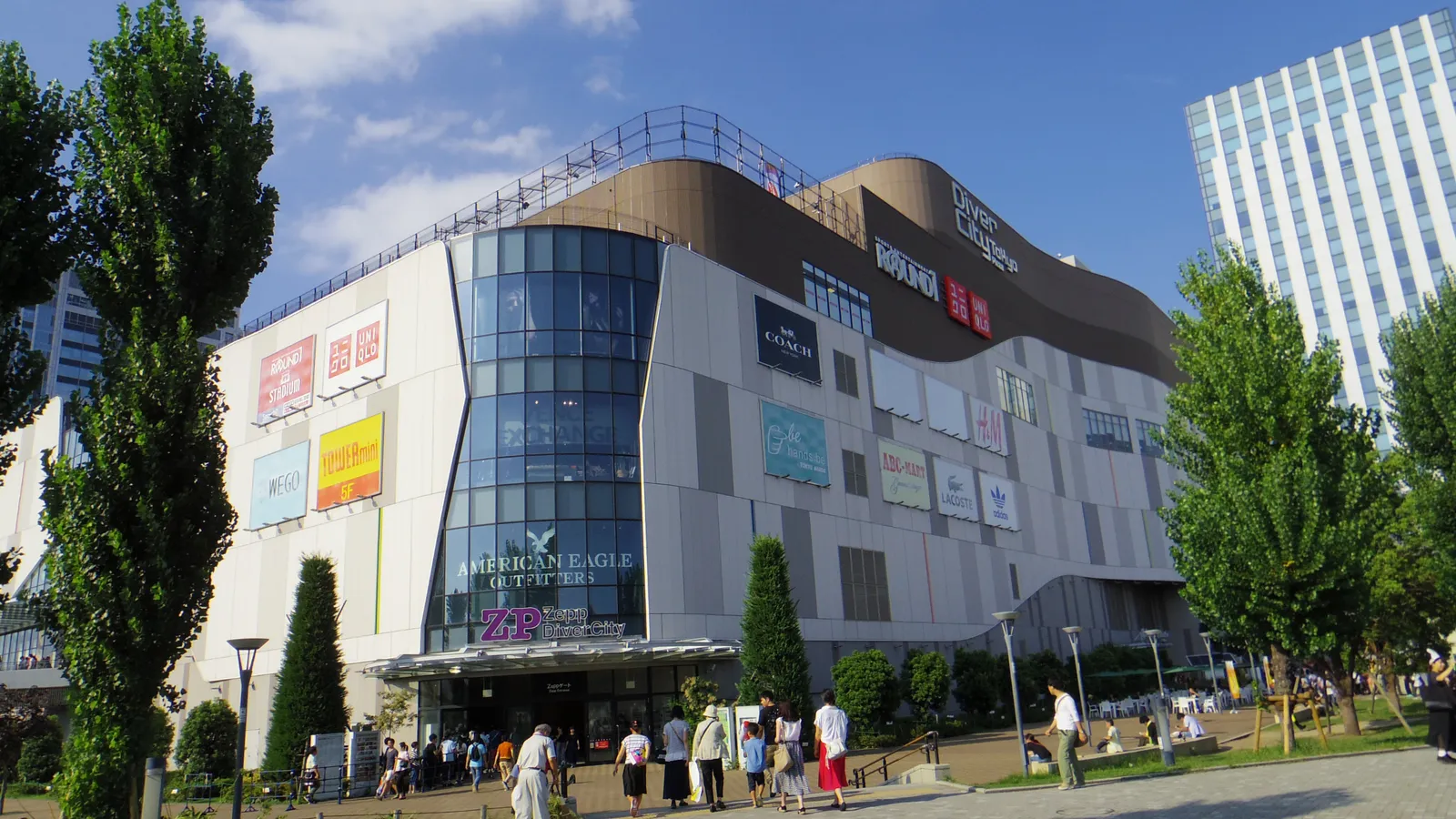ダイバーシティ東京 プラザ