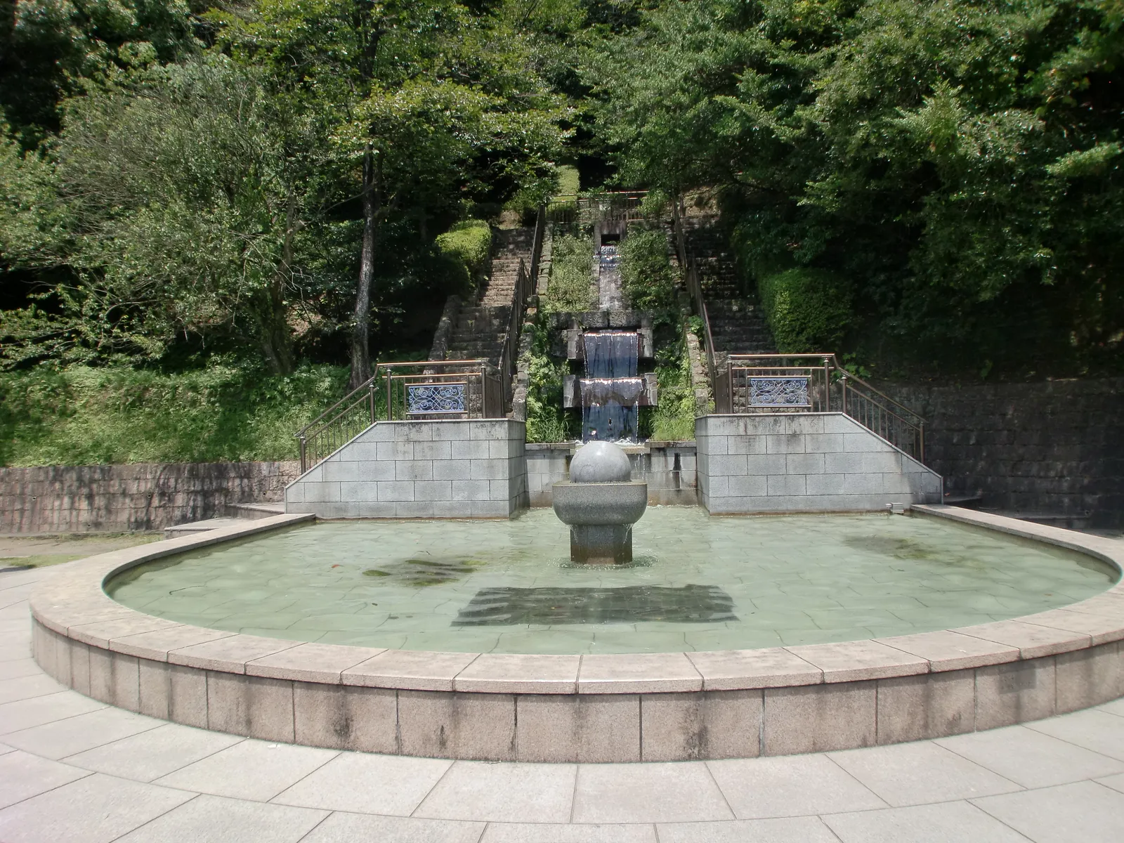 慈眼寺公園