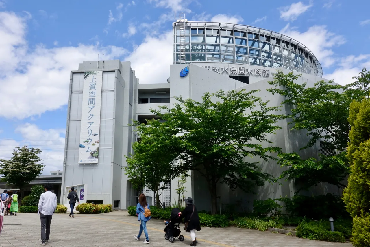 世界淡水魚園水族館 アクア・トトぎふ