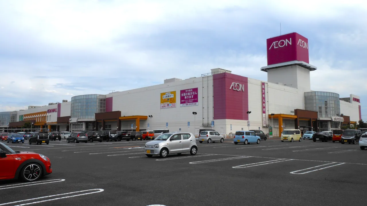 イオンモール四日市北