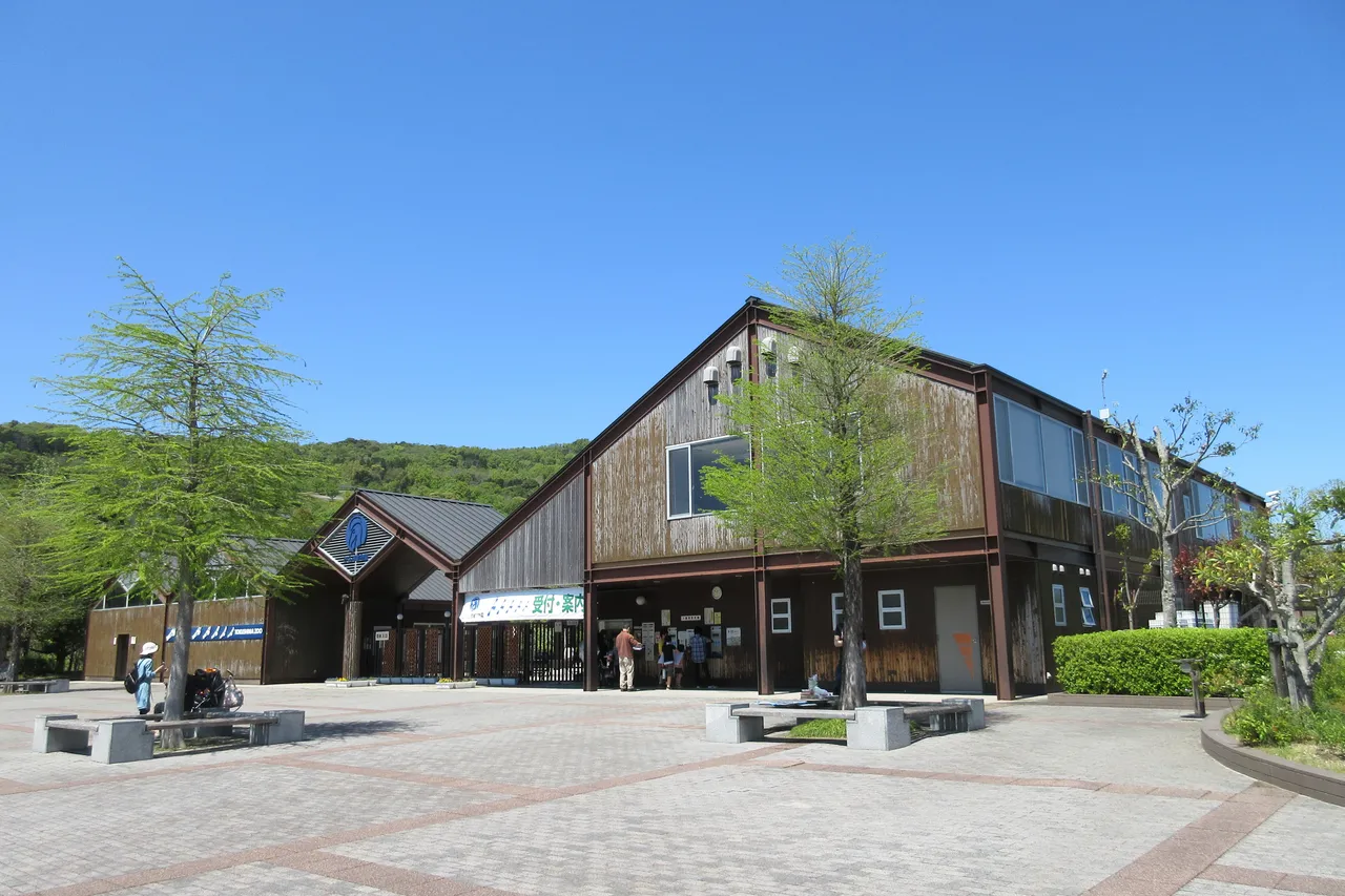 とくしま動物園(徳島市総合動植物公園)